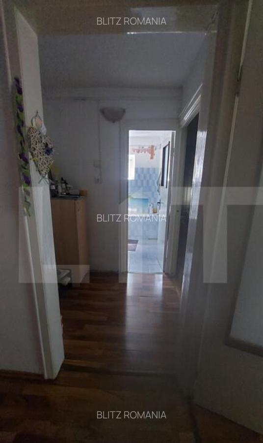Apartament de vanzare, cu 3 camere, etaj 4, zona Girocului - 9