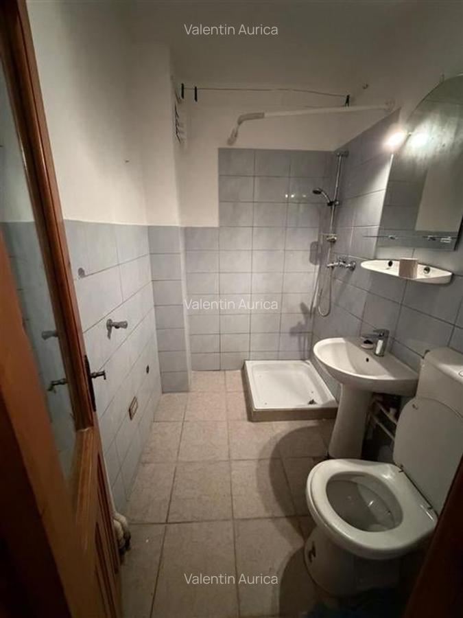 Garsoniera de vanzare - etaj 1 - 27mp - zona Brailei - Quattro - 8