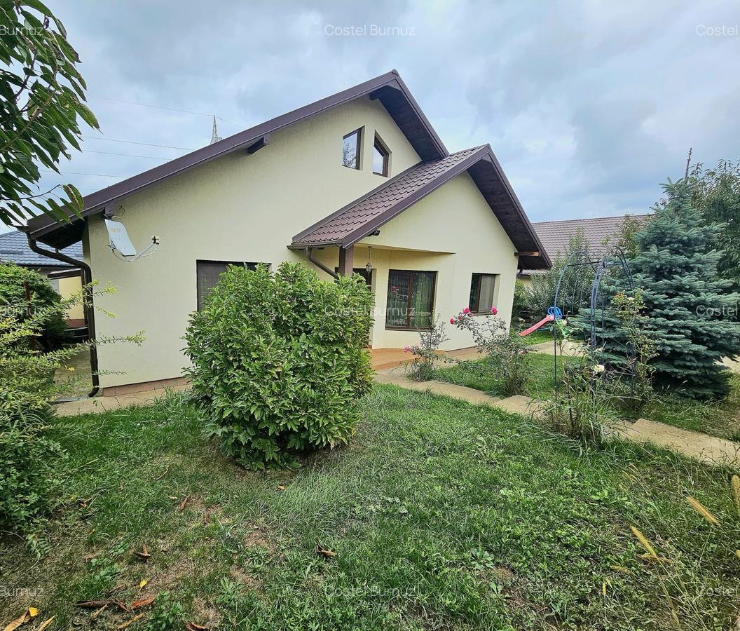 Casuta cocheta, 2 dormitoare si living, Horpaz-Profi - 1