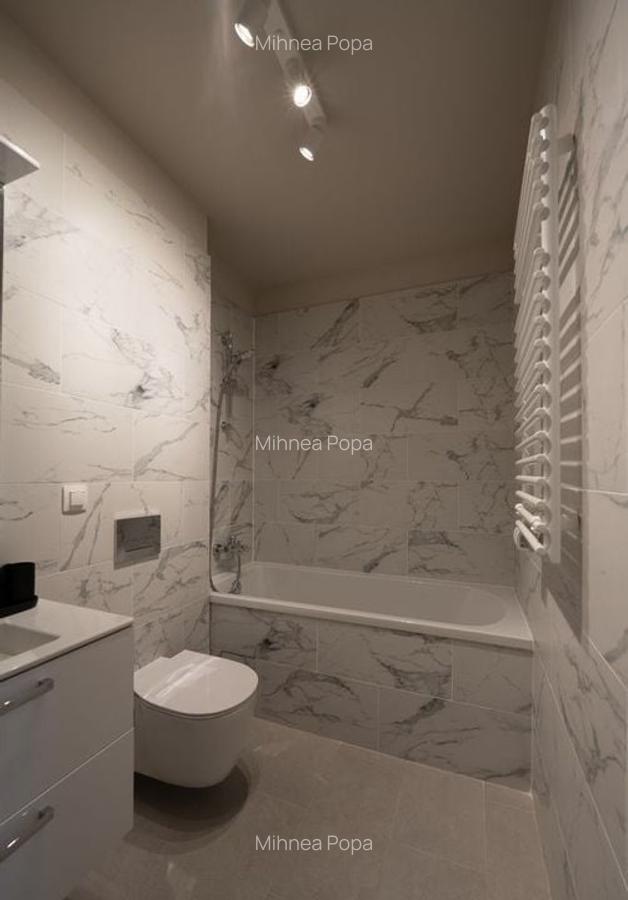 3 camere de inchiriat | BANEASA | Vedere la PADURE - 4