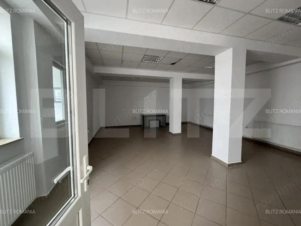 Cladire comerciala, 360 mp, 335 mp teren, zona centrala - 11