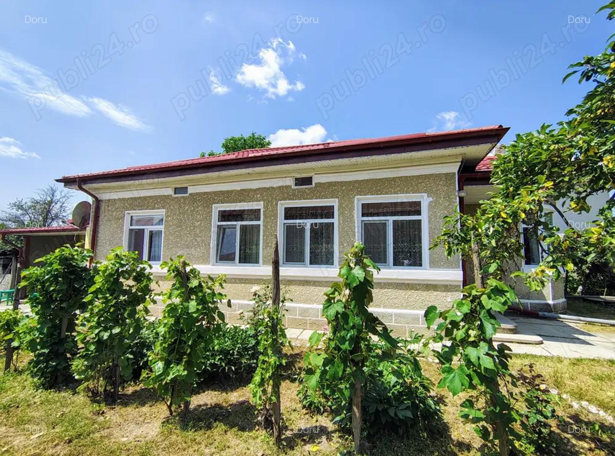 Gospodarie de vanzare Calui jud. Olt - 3