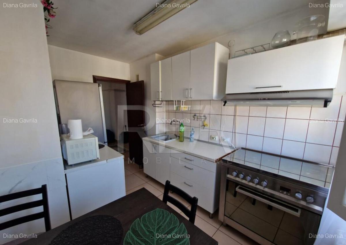 Apartament 4 camere Pantelimon - Mega Mall - 14