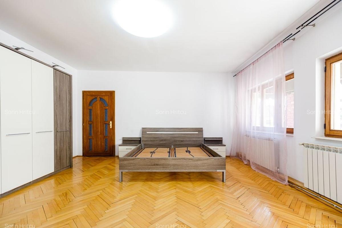 Casă cu etaj de vânzare zona Lipovei - locuință sau spațiu pentru afaceri - 14
