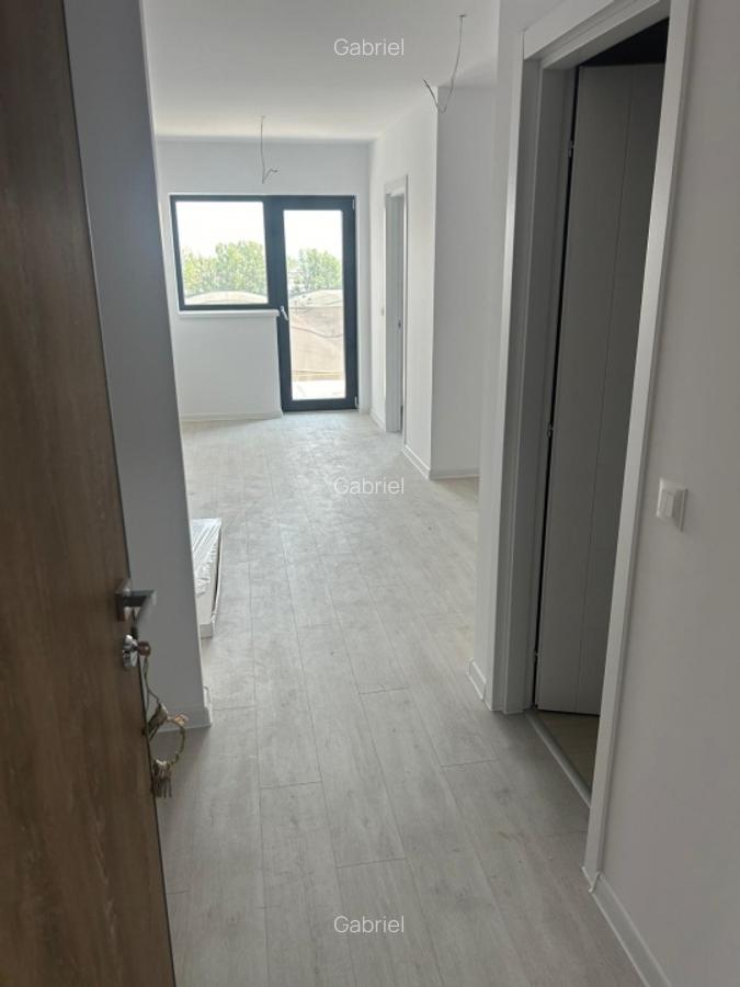 Garsoniera, 33mp + 6mp balcon, AC, metrou, bloc 2025, Hils Republica - 5