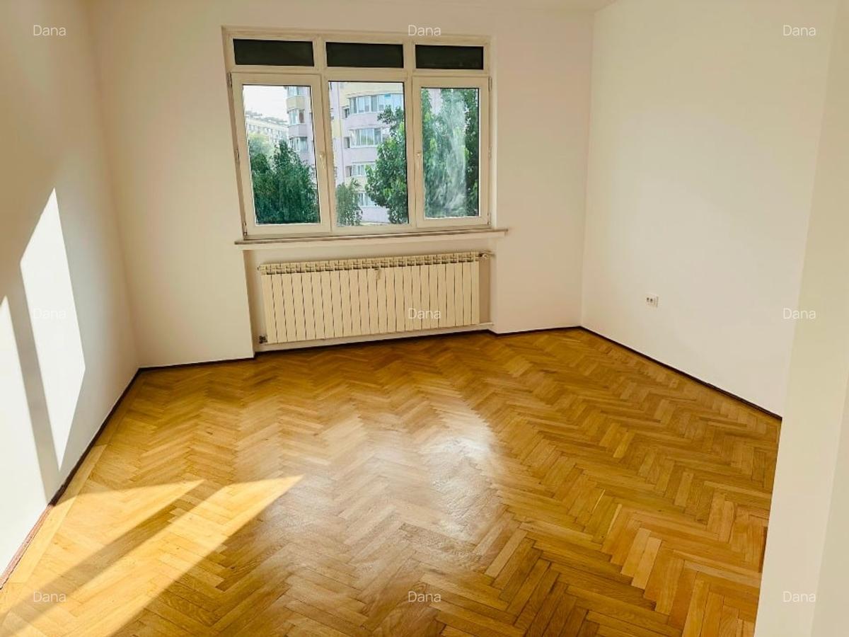 Apartament cu 4 camere decomandat în Dorobanți - 3