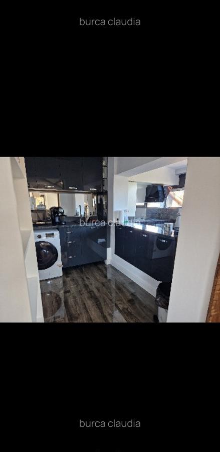 Vand apartament cu 4 camere - 6