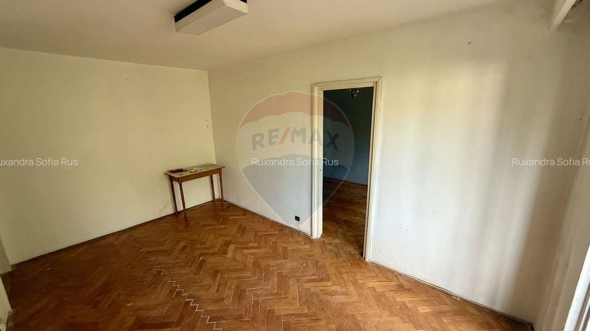 Apartament cu 2 camere de vanzare - 3