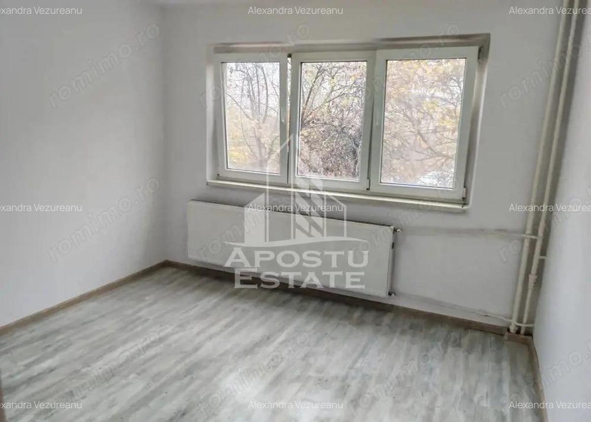 Garsoniera renovata, etajul 1, zona Olimpia Stadion - 1