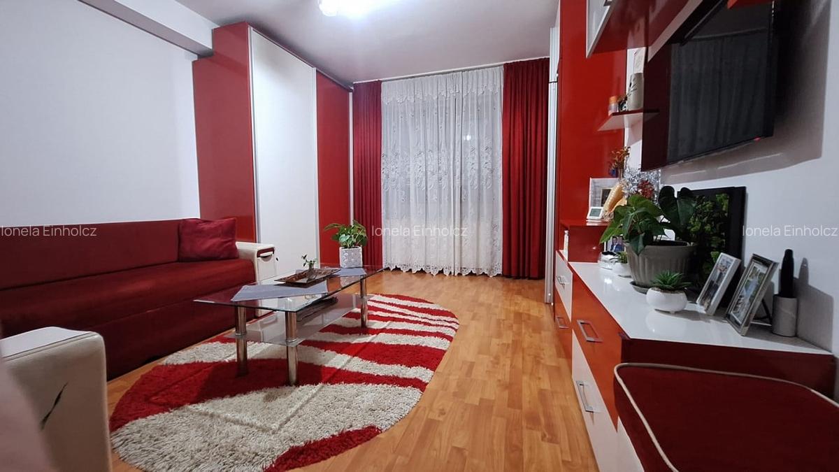 Apartament 2 camere, 42 mp, decomandat, etaj 4/4- zona Iosefin - 2