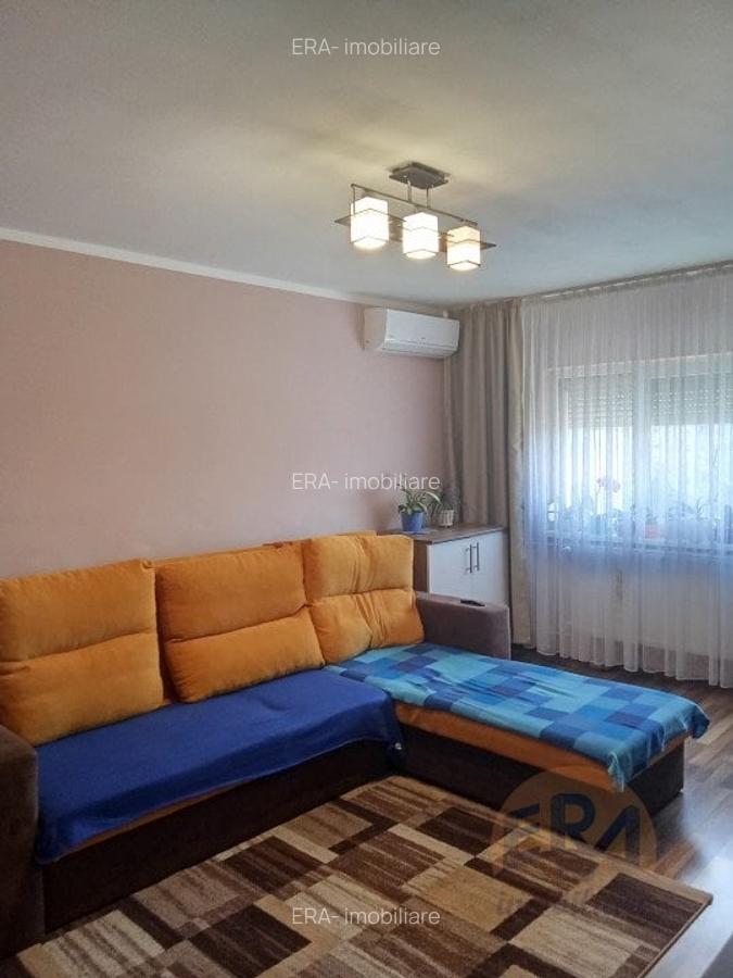 Apartament cu 3 camere decomandat, mobilat în Cantemir - 2
