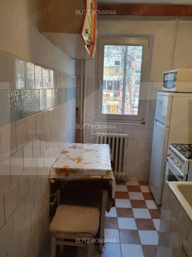 Vand apartament 2 camere - Blascovici, etaj 1 - 4