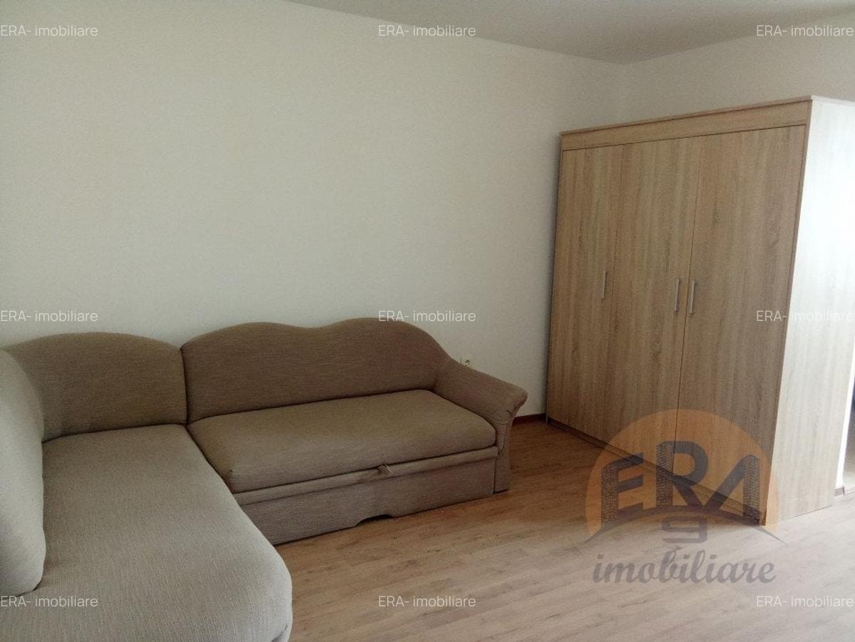 Garsonieră decomandată, mobilată în Rogerius - 3