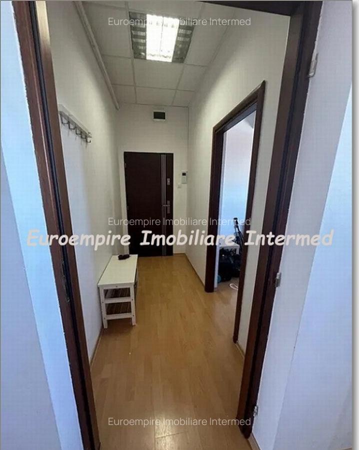 De inchiriat spatiu comercial zona Delfinariu - 2