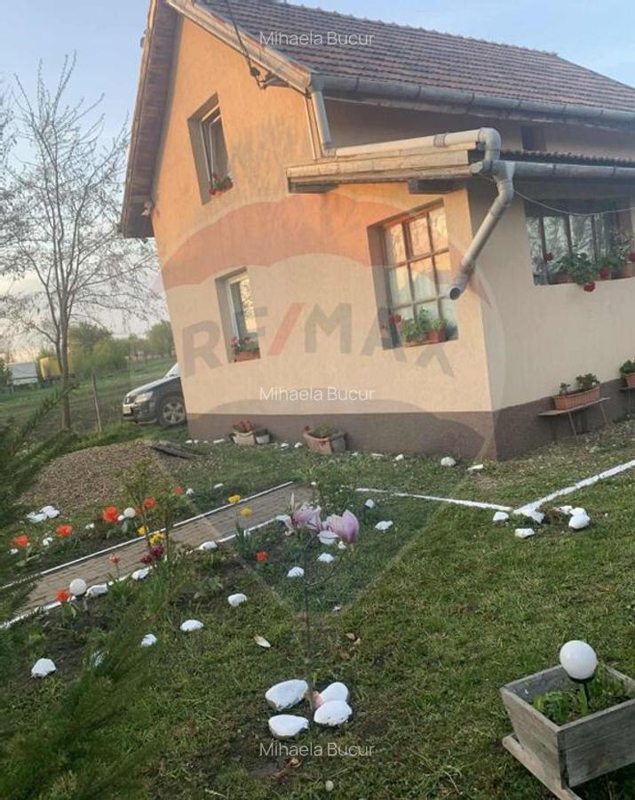 Casa / Vila cu 3 camere de vanzare - 23