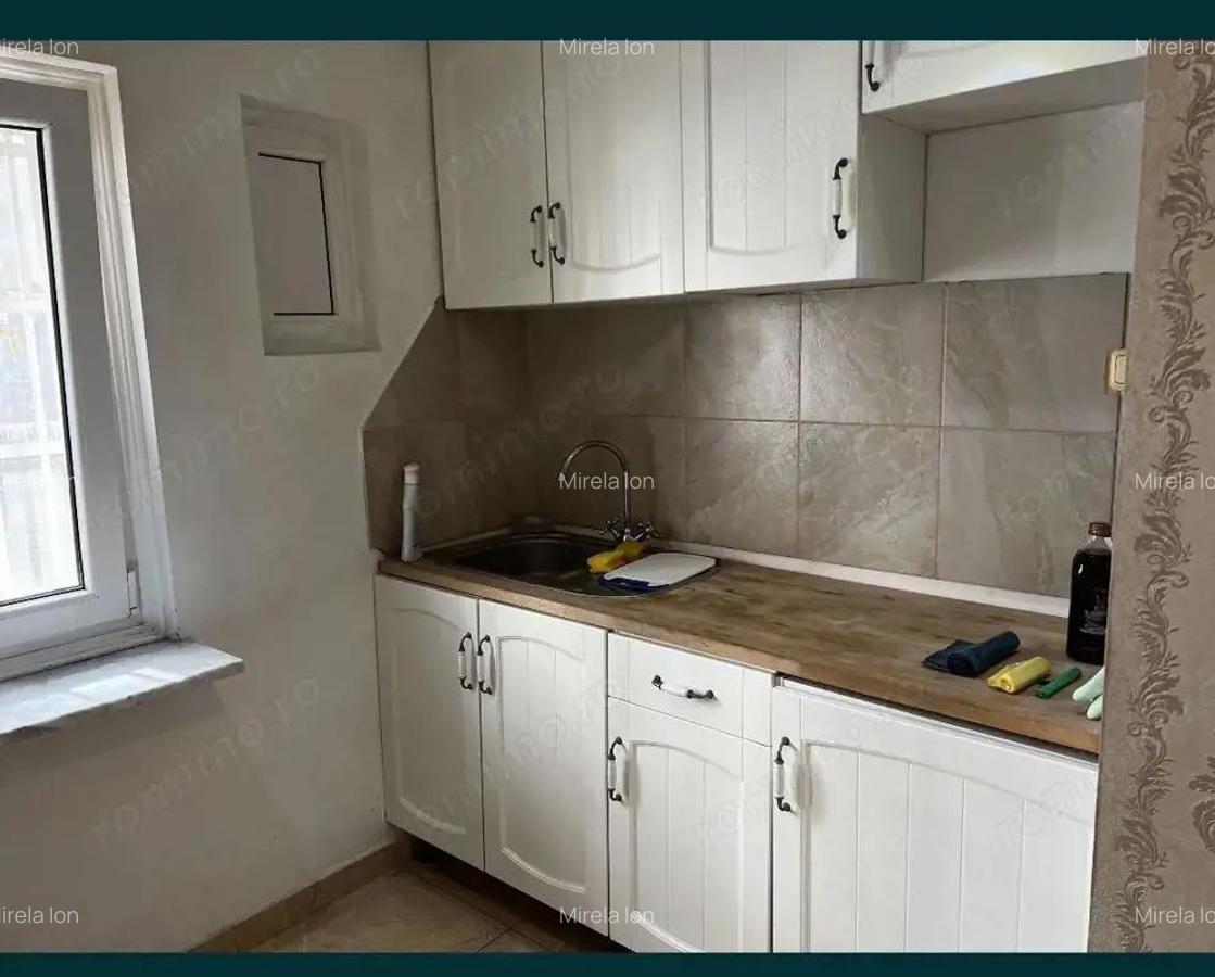 Va^nzare Apartament 2 Camere Adiacent Bd. Decebal - 6