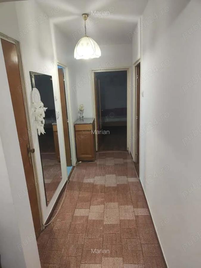 Inchiriez apartamment doua camere decomandate - 4