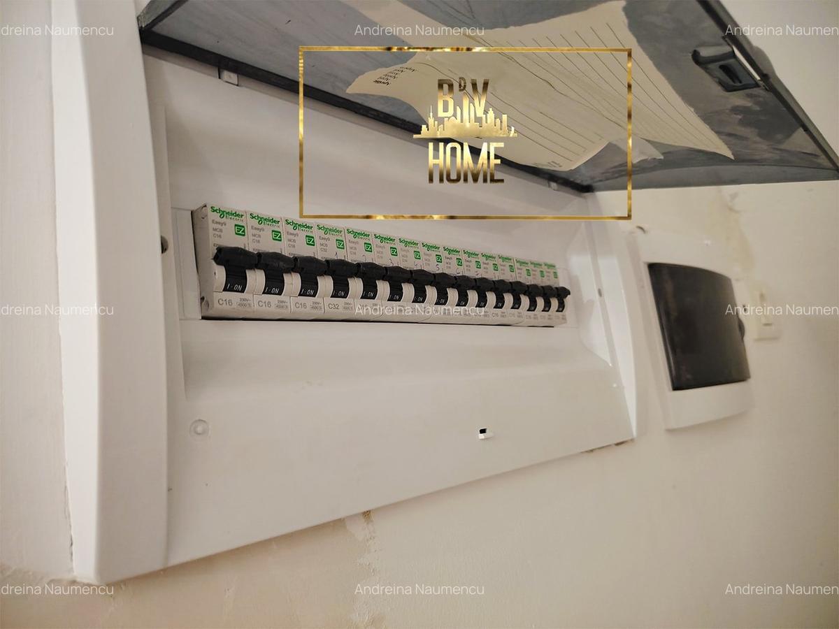 Vila spatioasa P+M, nefinisata sau la cheie - 11