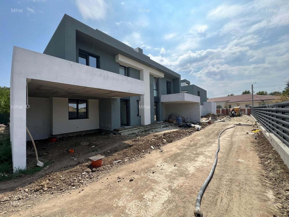 The Class Villas Otopeni langa metrou M6 - Bruxelles. - 5
