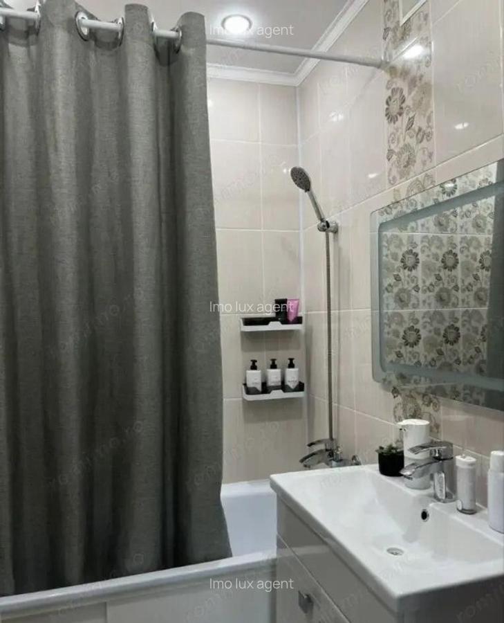 Apartament cu 2 camere in zona Izvor - 3