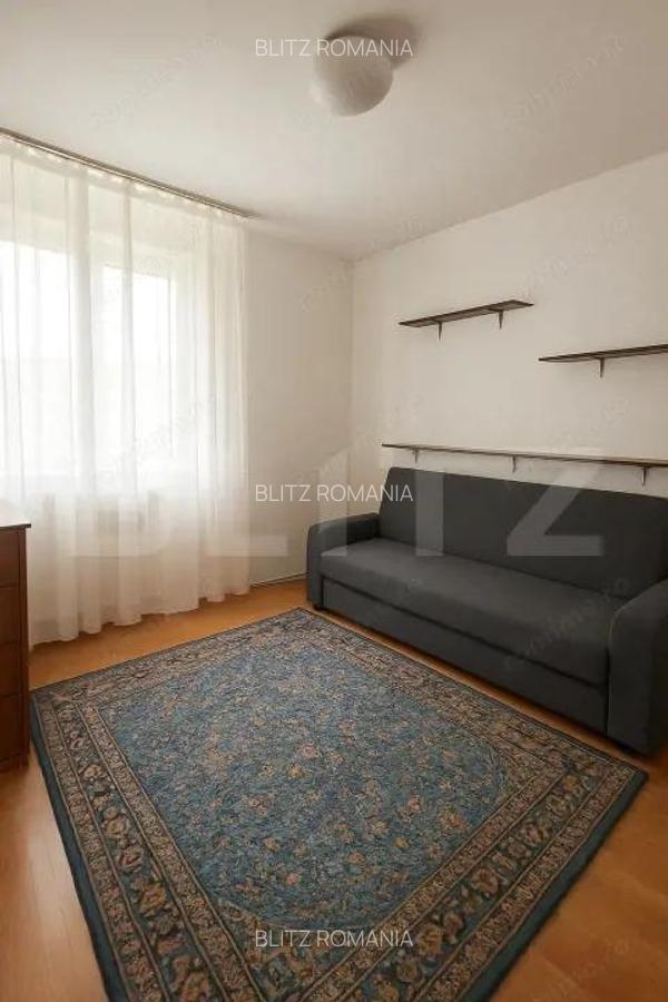 Apartament cu 2 camere, etajul 3 din 4, langa - 6