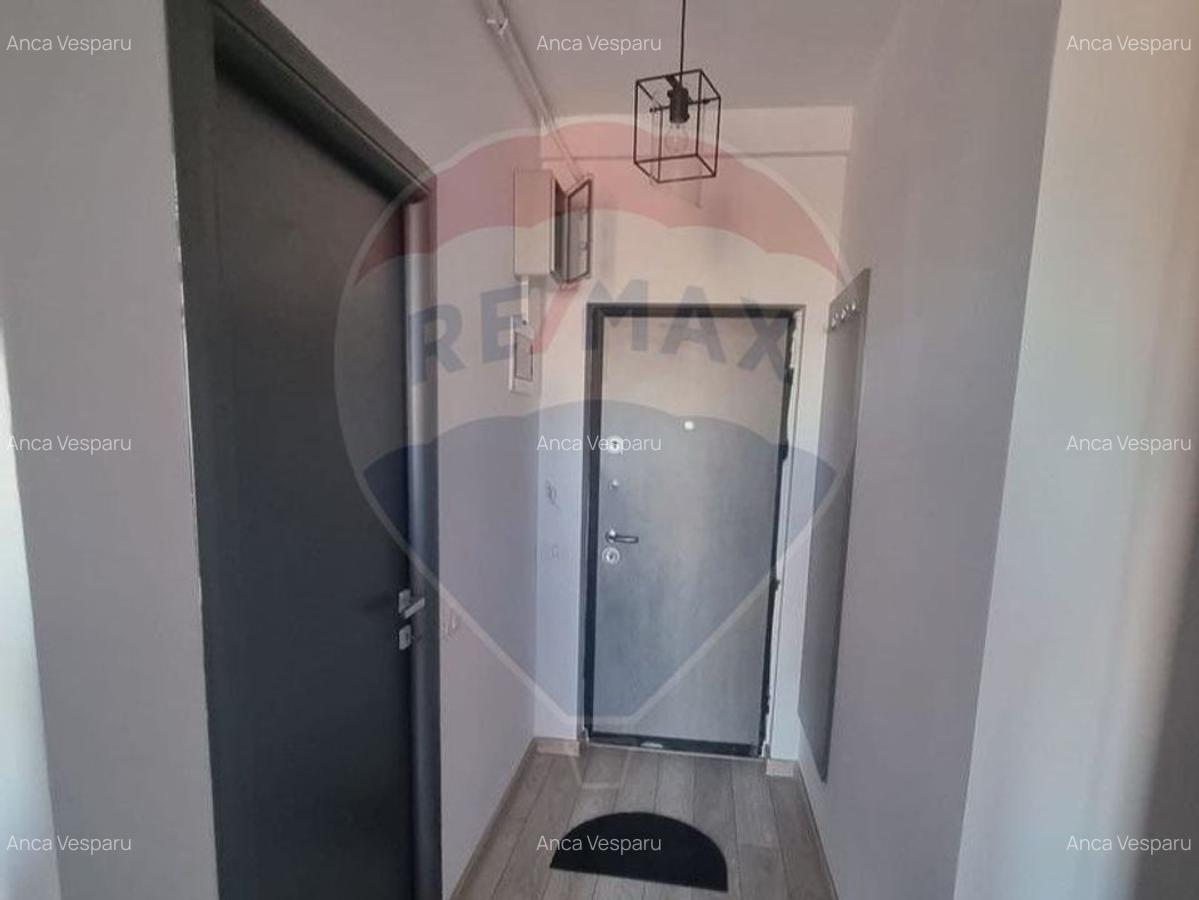 Apartament cu 3 camere de inchiriat in zona Km 5 - 8