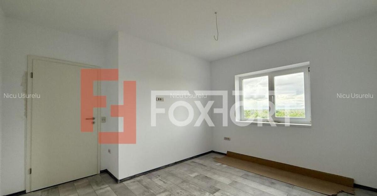 Duplex cu 3 camere si teren de 250 mp, zona Giarmata - 10