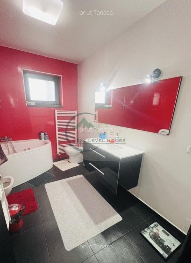 Casa cu 4 camere, zona Coresi Mall, 930mp teren - 13