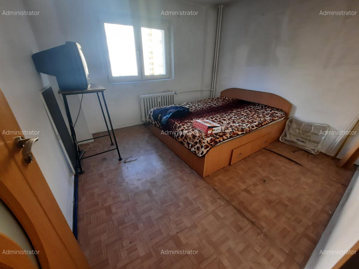 VANZARE 4 CAM MARGEANULUI- BARCA - 6