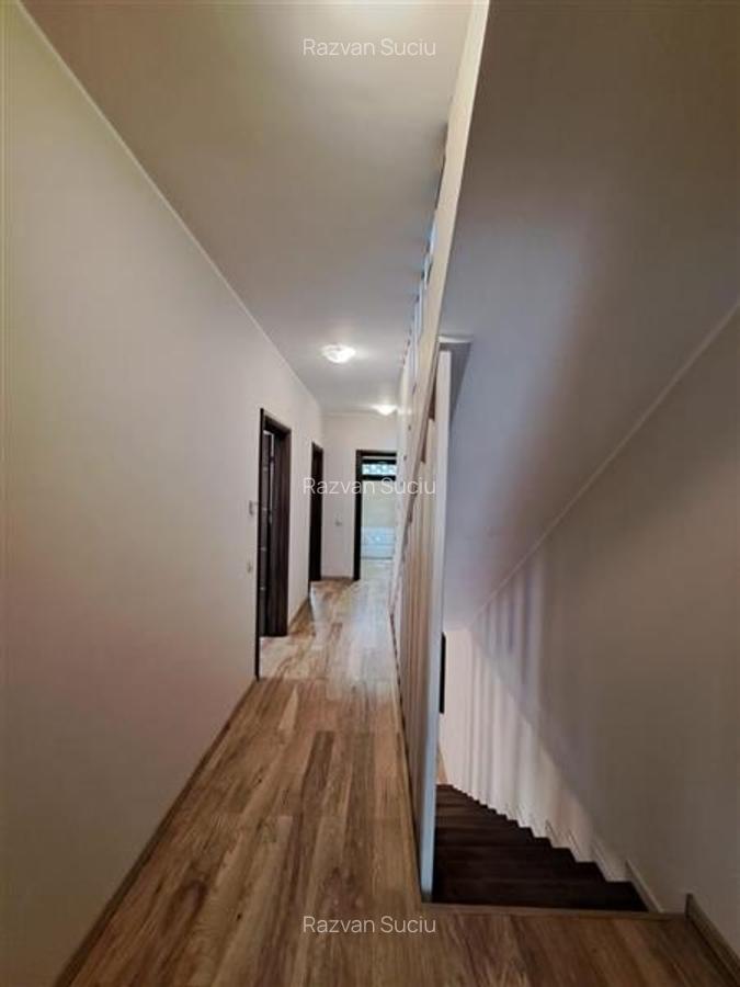 Duplex cu 4 camere în Europa - 25
