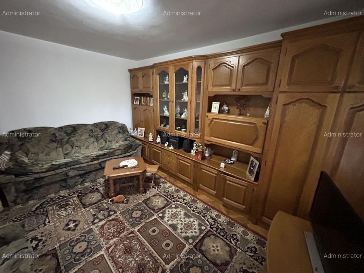 Apartament 3 camere zona Tomis III - 2