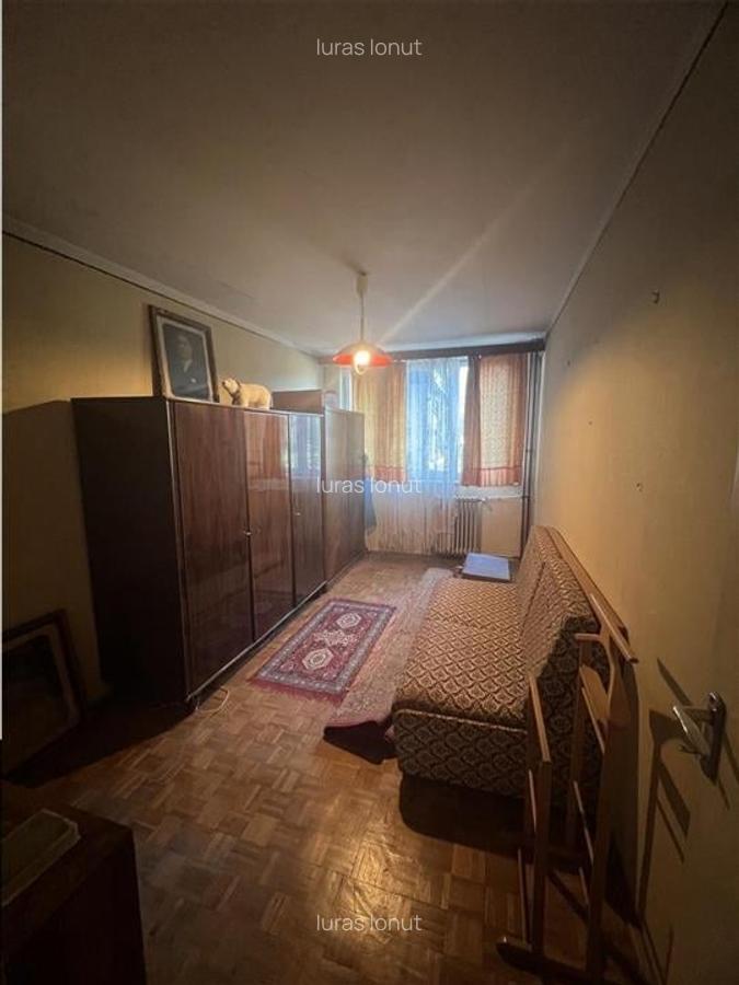 Apartament cu 4 camere decomandat în Cantemir - 7