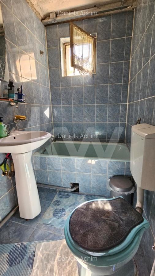 Casa individuala compusa din doua apartamente, cu teren liber de 540 mp - 14