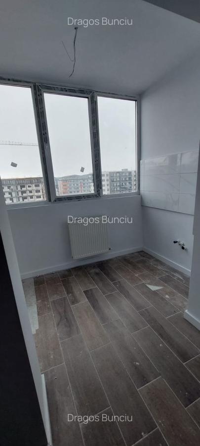 Apartament cu 2 camere decomandat în Apărătorii Patriei - 10