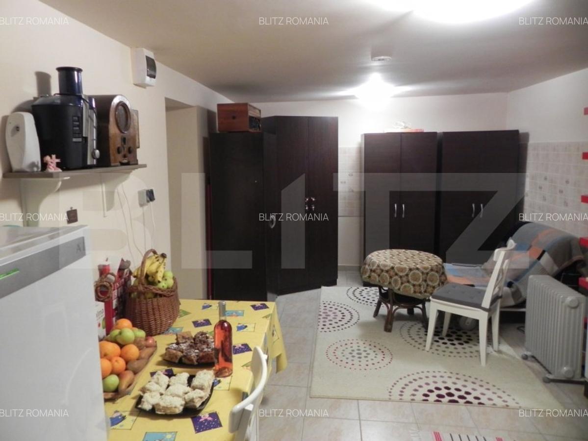 Casa de vanzare, cu 4 camere, 170mp, zona Garbau (Cornesti) - 10