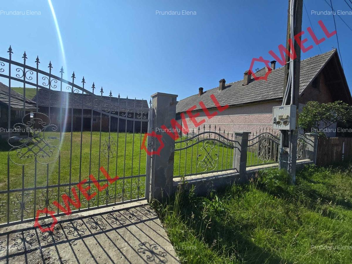 Casă cu 3 camere în Barcani - 11