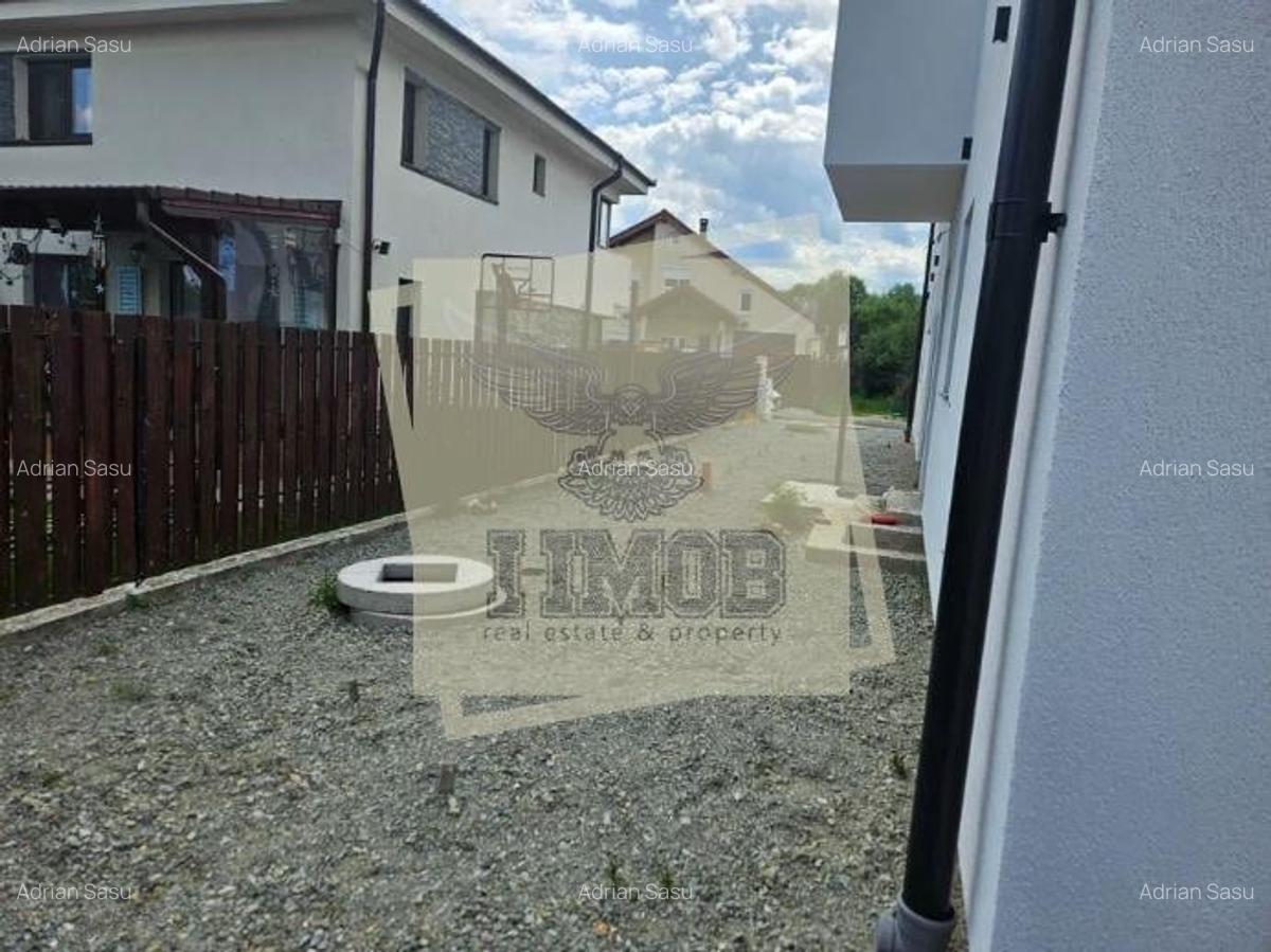 Casa individuala 4 camere terasa acoperita pod si 545 mp teren in Selimbar - 3