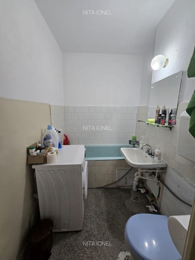 Apartament cu 2 camere semidecomandat în 1 Decembrie 1918 - 13
