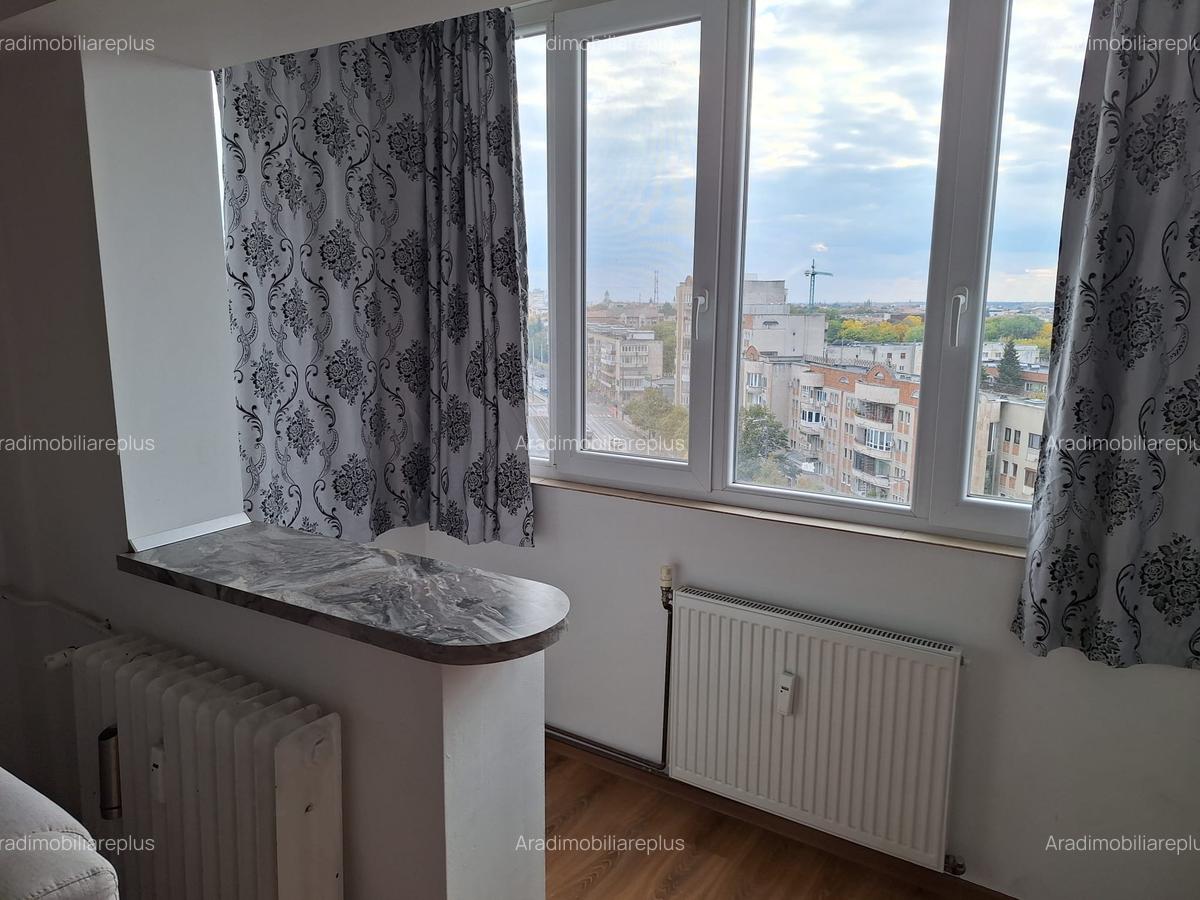 Inchiriez apartament cu 3 camere zona Garii - 3