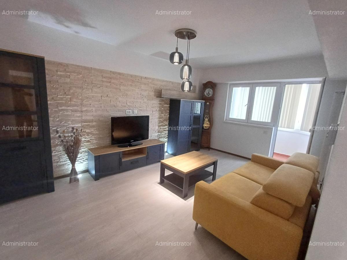 Vanzare apartament 2 camere - Imobiliare MAXICONFORT - 2