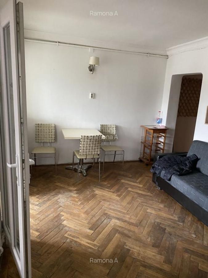 Apartament cu 2 camere nedecomandat, mobilat în Centrul Istoric - 3