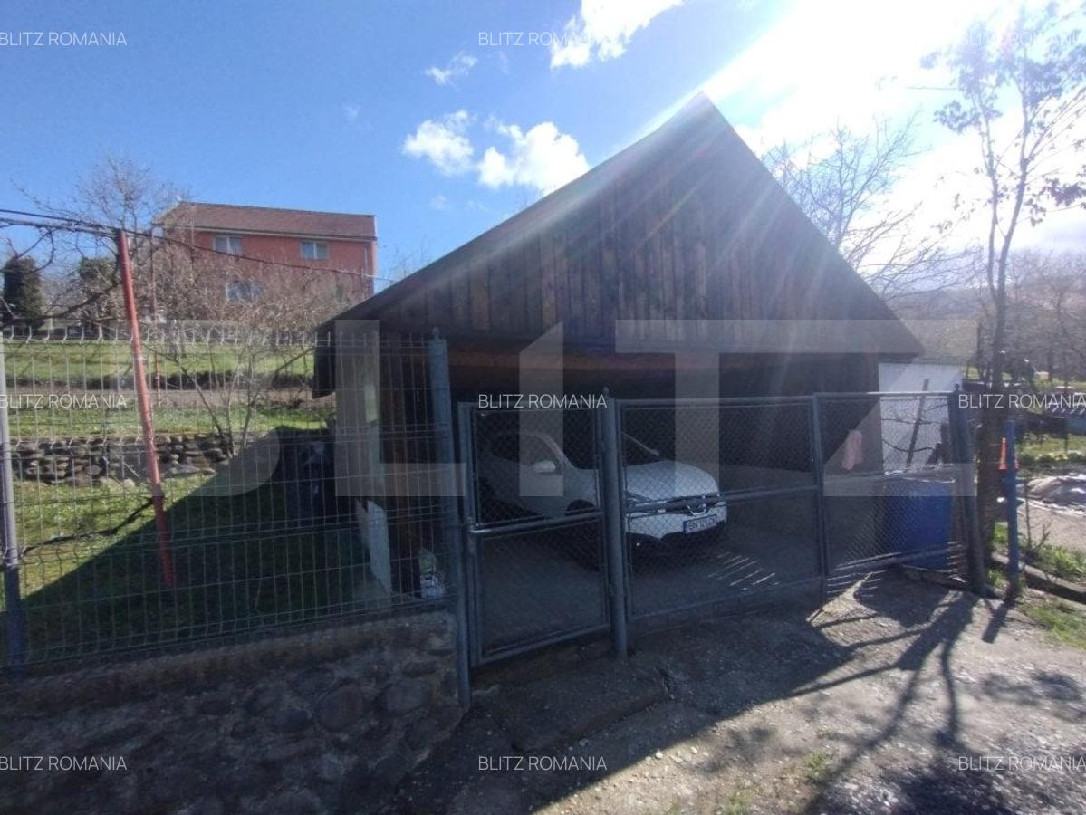 EXCLUSIVITATE! Casa cu 4 camere, 130 mp, 20 ari teren, zona Dealu-Jelnei - 3