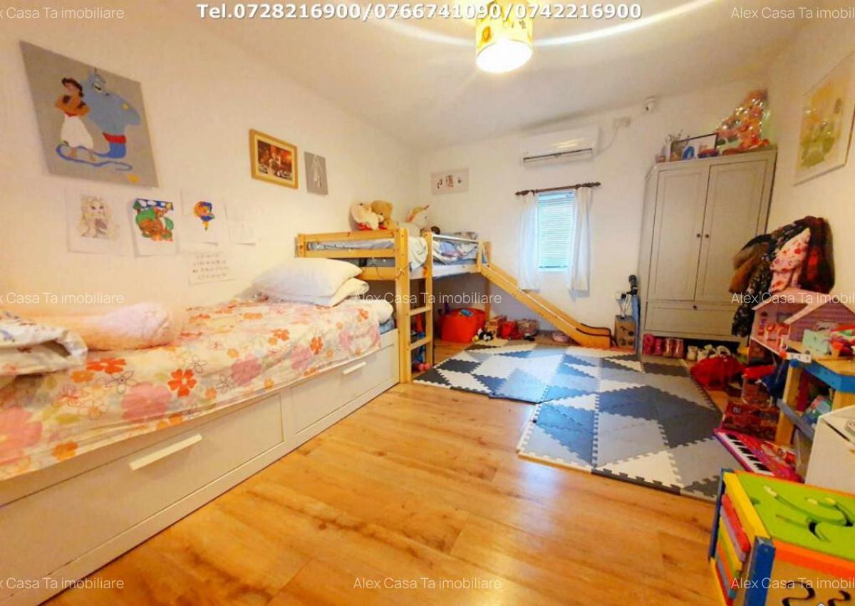 Inchiriere casa cocheta, situata in Tetila (Curti?oara Go - 4