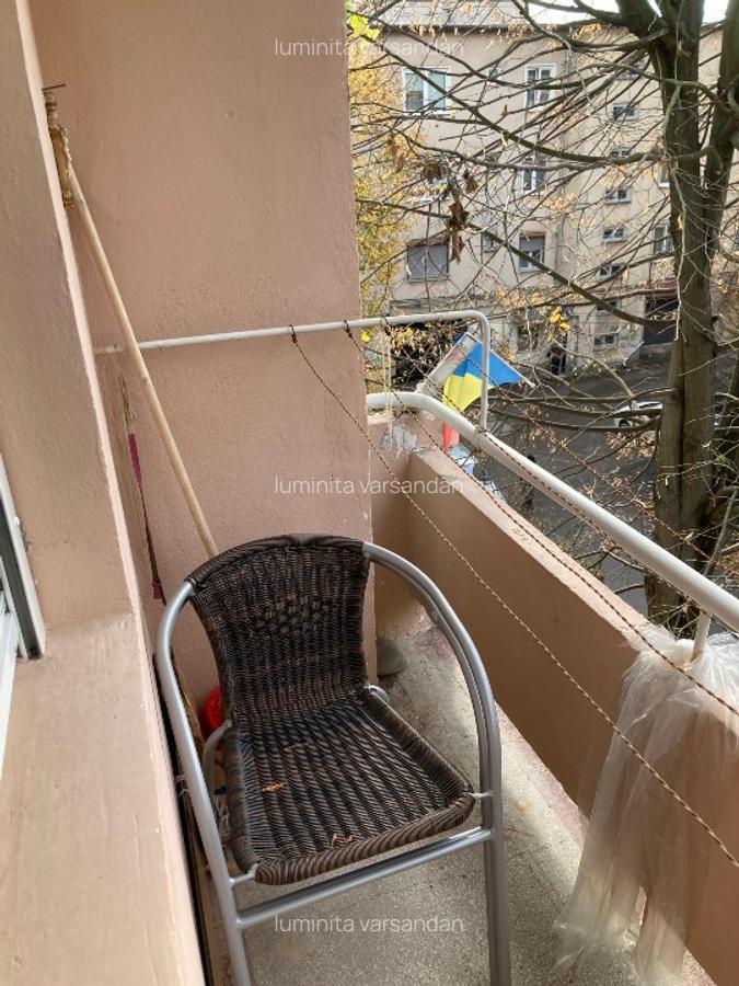 VAND APARTAMENT 2 camere - 58000 euro zona ultracentrala - 9