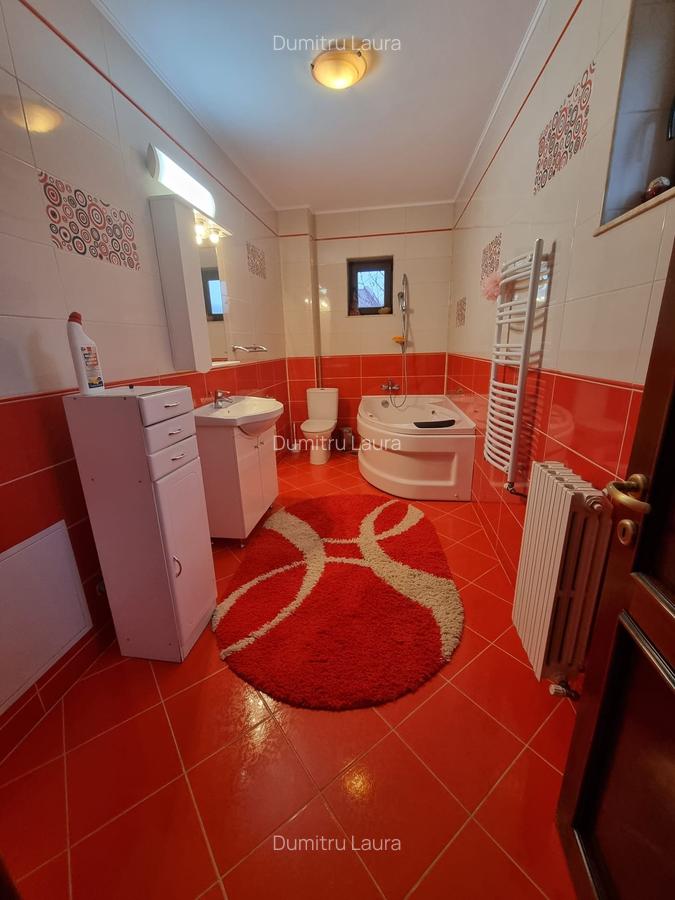 Casă cu 5 camere în Bucium - 7