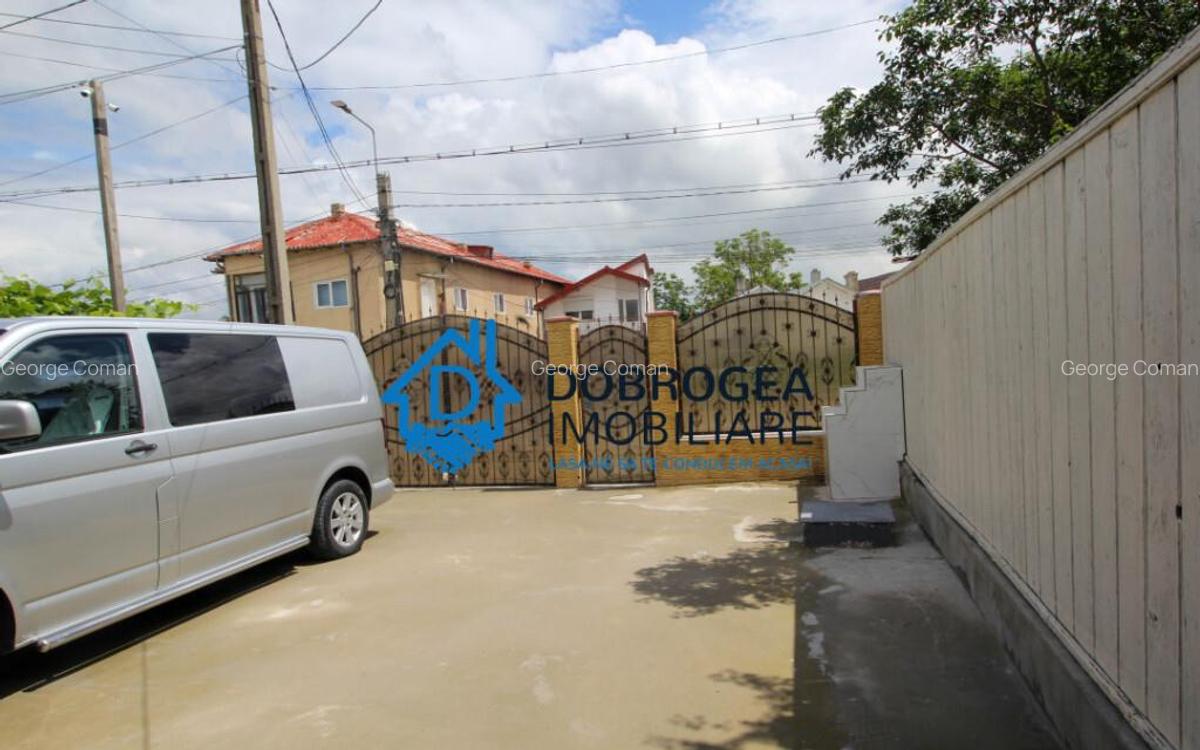 ZONA CENTRALA-CASA 3 CAMERE, SUPRAFATA UTILA 75MP, TEREN 38 - 9