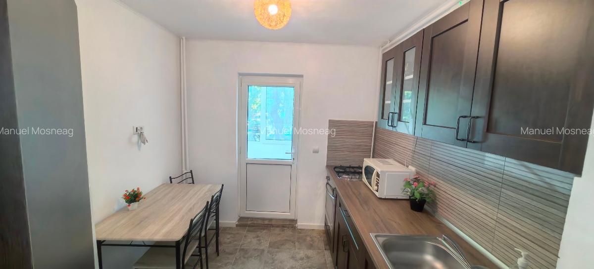 Închiriez apartament cu 2 camere - 9