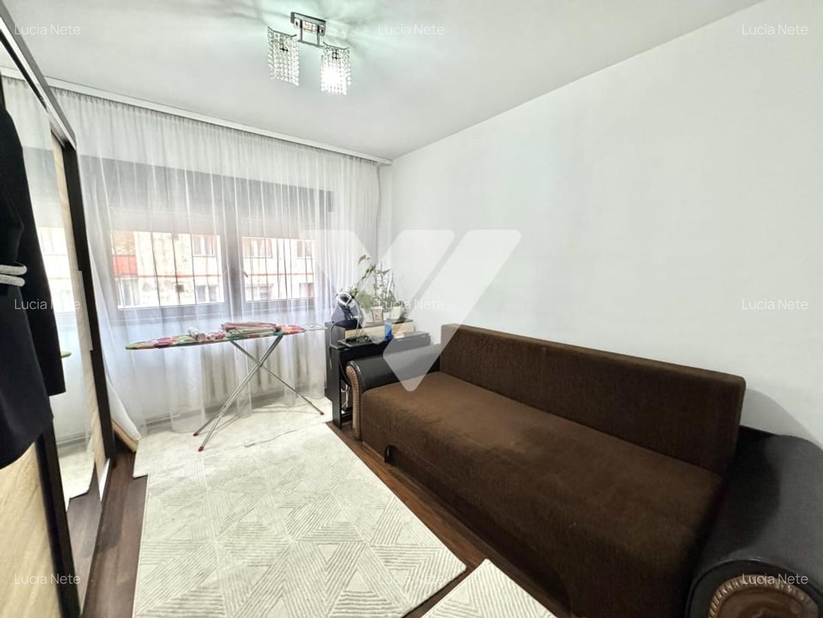 Apartament 3 camere mobilat 68 mp balcon pivnita - Vasile Aaron Sibiu - 3