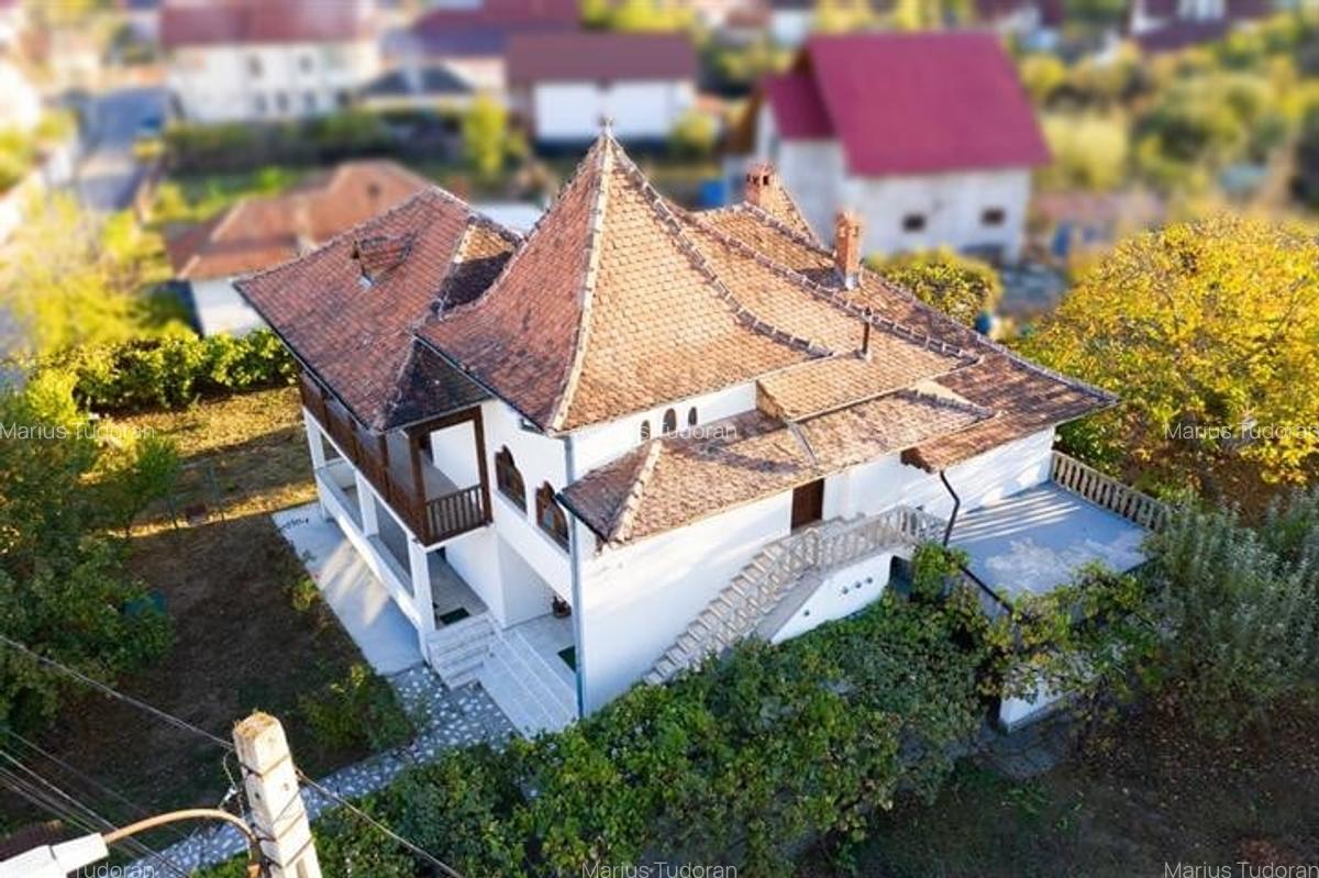 Vila deosebita 250 mp si teren 980 mp  Pitesti, Gavana 3 Pret  325 000 euro neg. - 3
