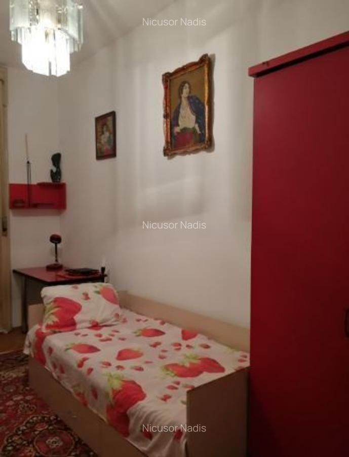 Apartament  de vânzare + garsonieră - 4